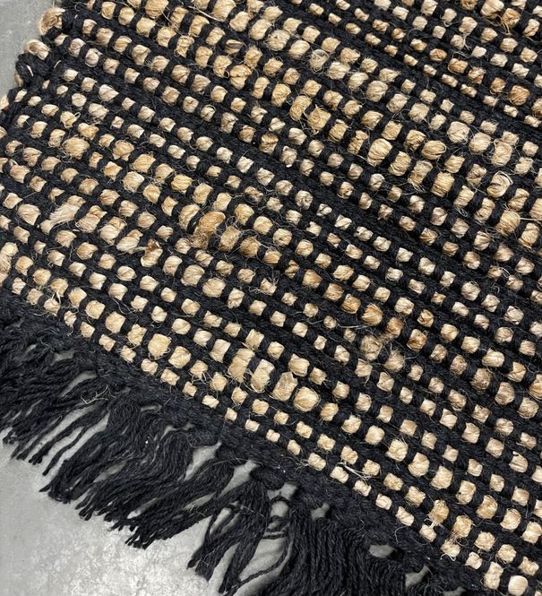 Hovedbilde Jute gulvmatte frynser sort/natur 