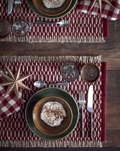 Hovedbilde Papirstjerne S – brun med r&oslash;de prikker 20 ...