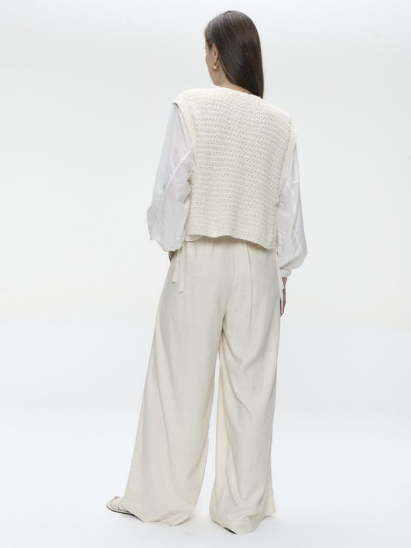 Open Cotton Vest